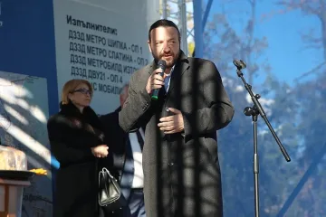 Кметове на ПП гърмят като пиратки. Четвърти в София изгоря