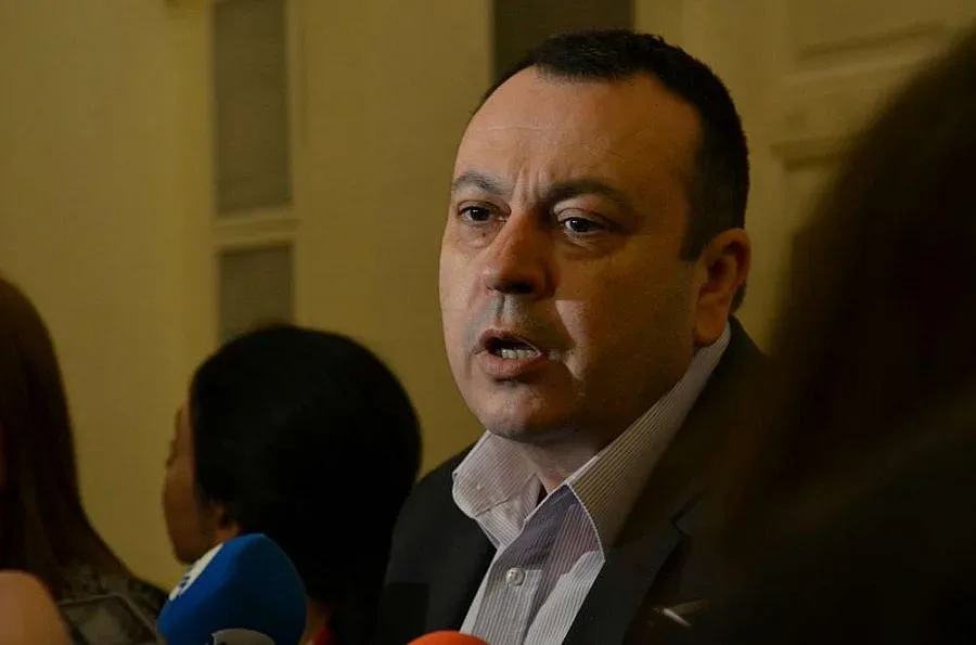 ДПС умува да подкрепи мажоритарния вот