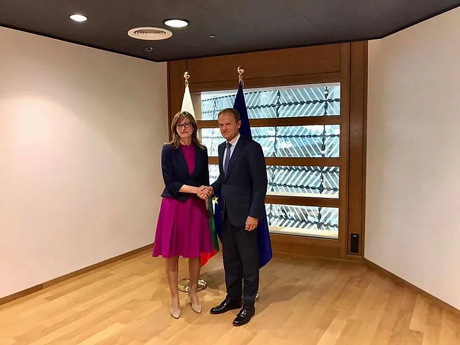 Туск похвали позицията ни за Македония