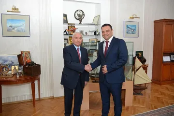 Дават рамо на жп направлението „Изток – Запад"