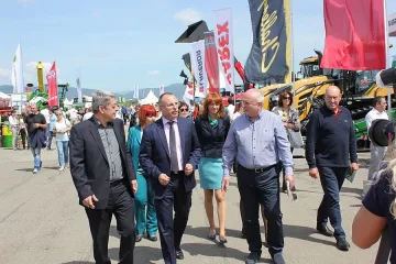 Порожанов: Над 80% от проектите за инвестиции са за земеделска техника