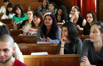 Следят преписвачите на матурите с 4000 камери