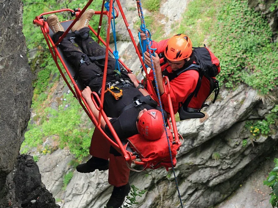 Планинската служба спаси чужденец със счупен крак