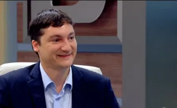 Зарков: Нинова сама си определи заместниците