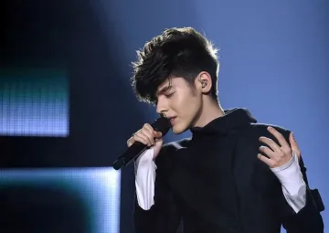 Викове и аплодисменти за Кристиан на Летище София 