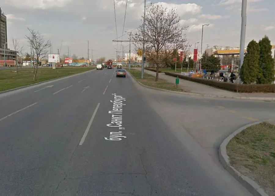 Джип помля полицай в Пловдив