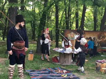 С гръм на черешово тъпче стартира Народният събор в "Лаута"