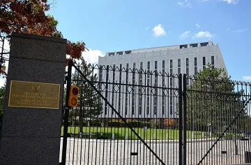 Кремъл размаха юмрук на Белия дом