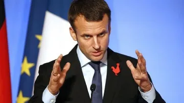 Макрон се среща с Меркел