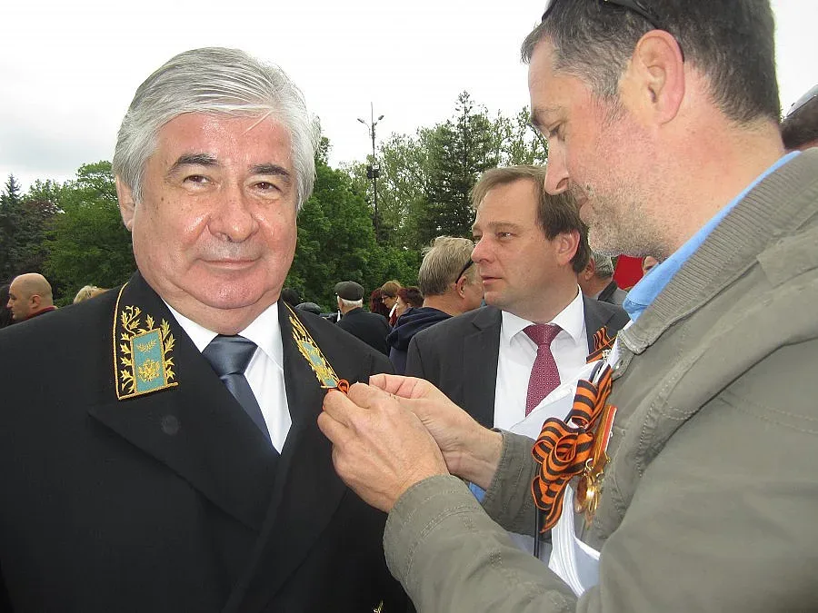 Посланик Макаров: Младите да не забравят кой спаси Европа от фашизма 