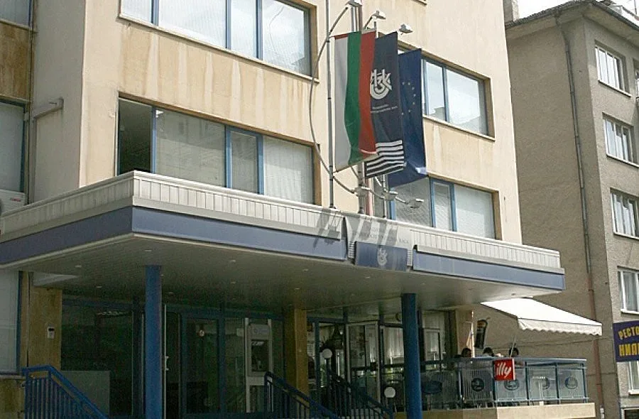 Коригират бюджетите на болниците през юни