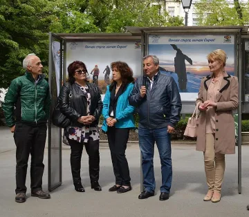Откриха фотоизложба „Обичам спорта, обичам София"