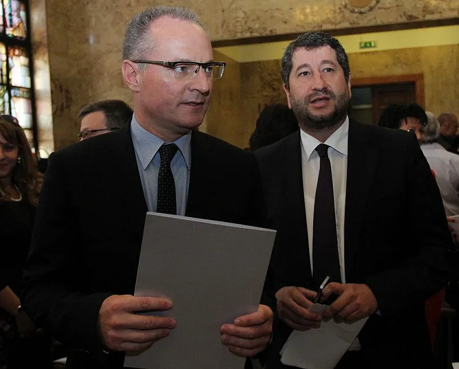 "Канал 3" внесе сигнали срещу Лозан Панов, Калин Калпакчиев и Мирослава Тодорова