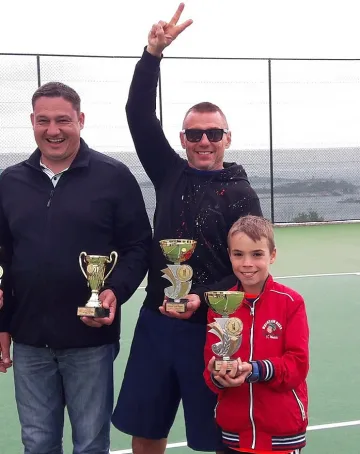 Баща и син Савови с победа в Созопол