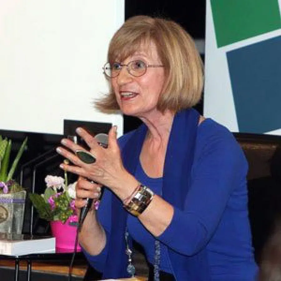 Френската приказка на Еманюел Макрон