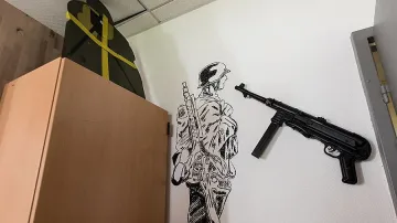 Чистят Бундесвера от символи на Вермахта