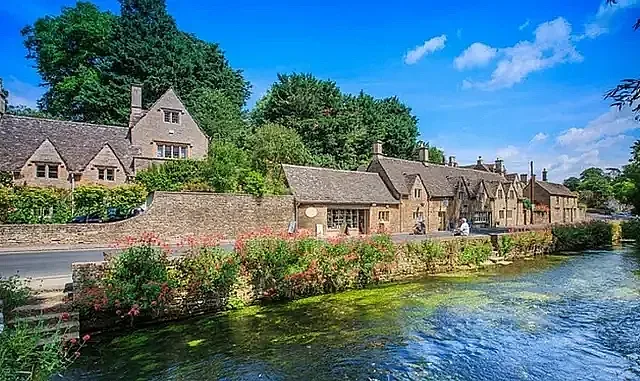 Обявиха най-красивото село на света. Жителите настръхнаха