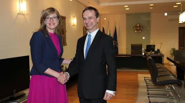 Екатерина Захариева: Подготвена съм за Външно