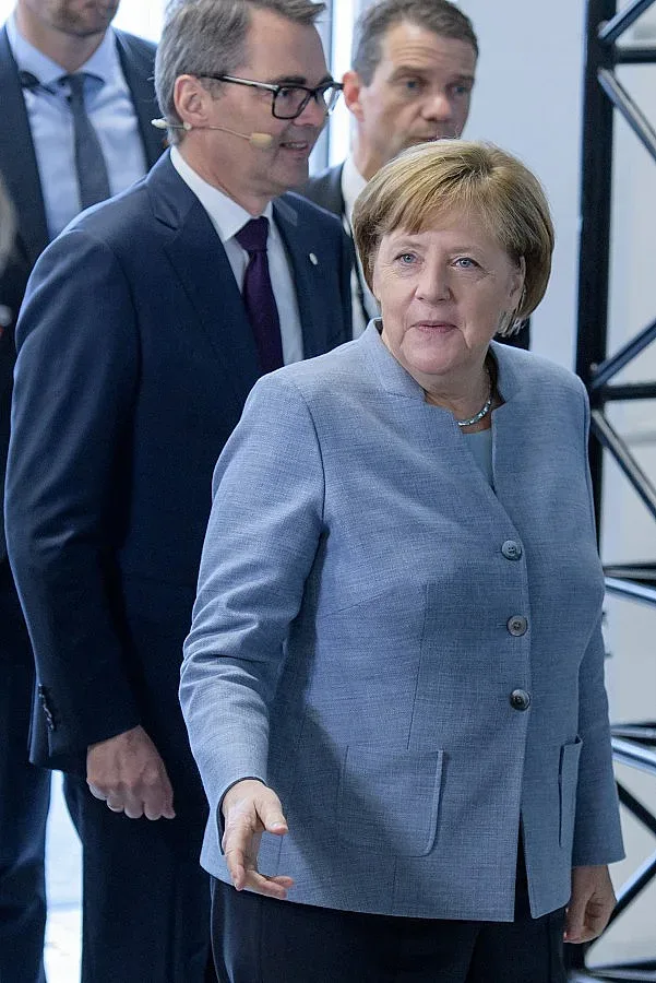 Меркел похвали Борисов: Куражлия си