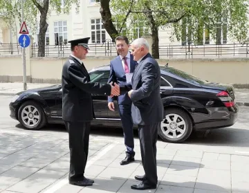 Радев избра Младен Маринов за главен секретар на МВР