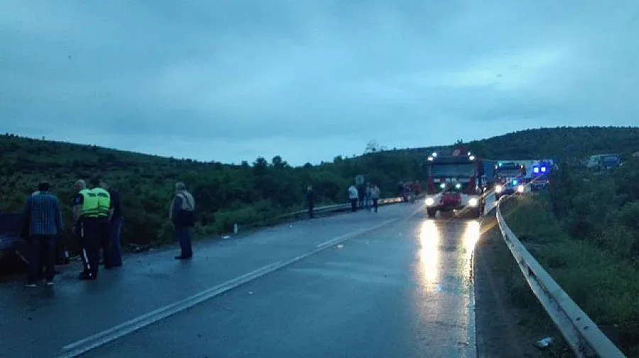 8 души остават в болница след катастрофата край Смоляновци