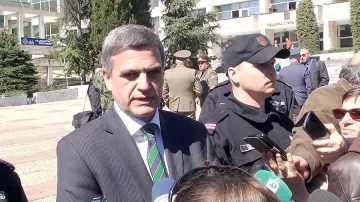 Вицепремиерът: Никой няма интерес от сцени като в Македония