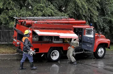 Трима пострадали при пожар в София