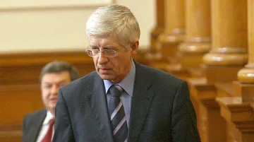 Повдигнаха трето обвинение срещу Румен Овчаров