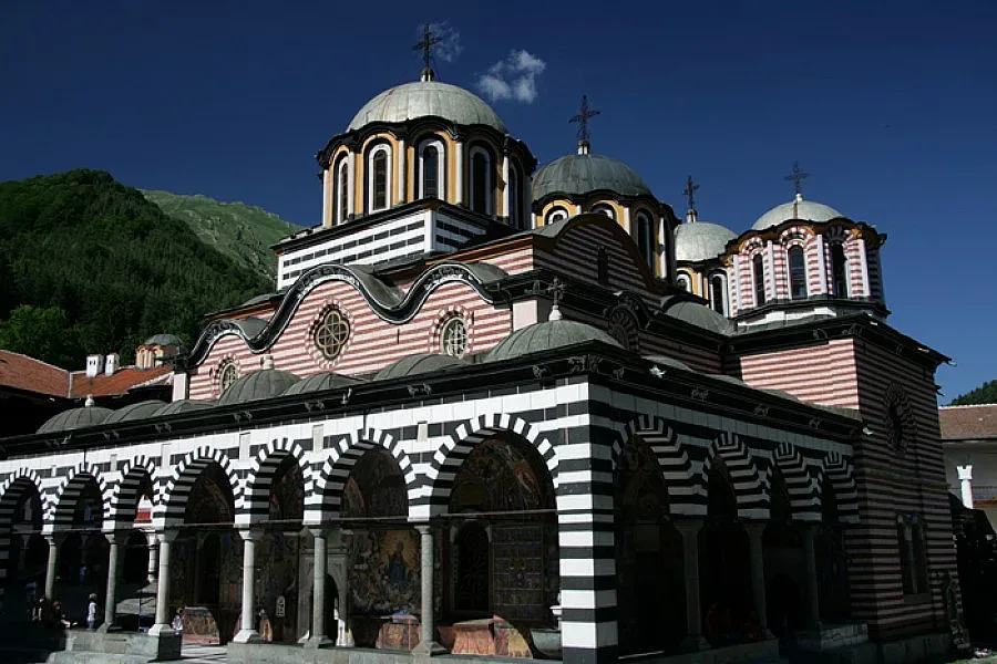 Одобриха 31 проекта за ремонт на храмове