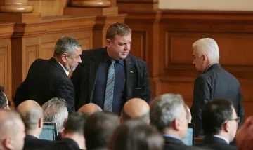 В. Симеонов: Сделки под масата за правителството? Няма такова нещо!