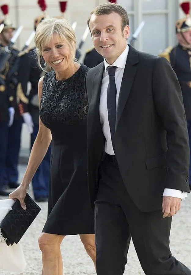 Макрон в страната на Льо Пен