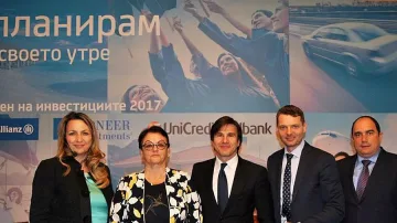 Най-често спестяват мъже със заплата между 700 и 1000 лв.