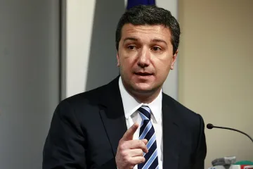 Стойнев: Националният здравен инспектор защо е мълчал?