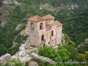 Укрепват с над 800 бона Асеновата крепост