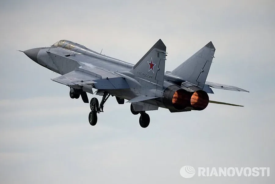 МИГ 31 се разби в Русия