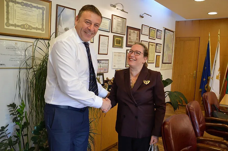 Кметът на Благоевград и израелският посланик обсъдиха съвместни проекти