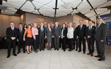 Отчетохме Председателството пред европосланиците