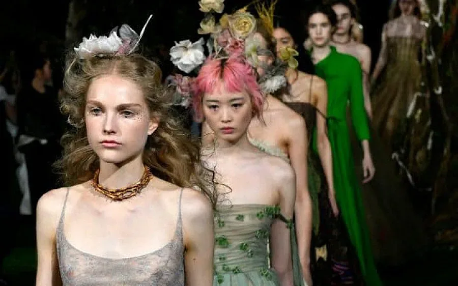 В сделка за 12 млрд. евро французин купува Christian Dior