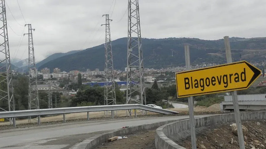 Безработни ще чистят границите в Пиринско