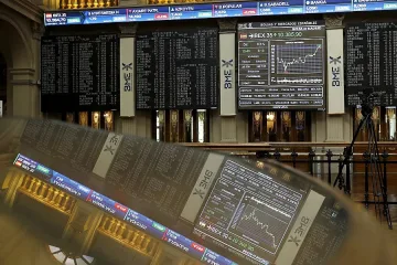 Политиката доминира финансовите пазари