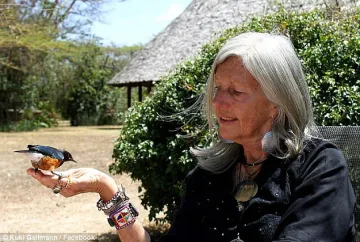 Простреляха писателка в корема