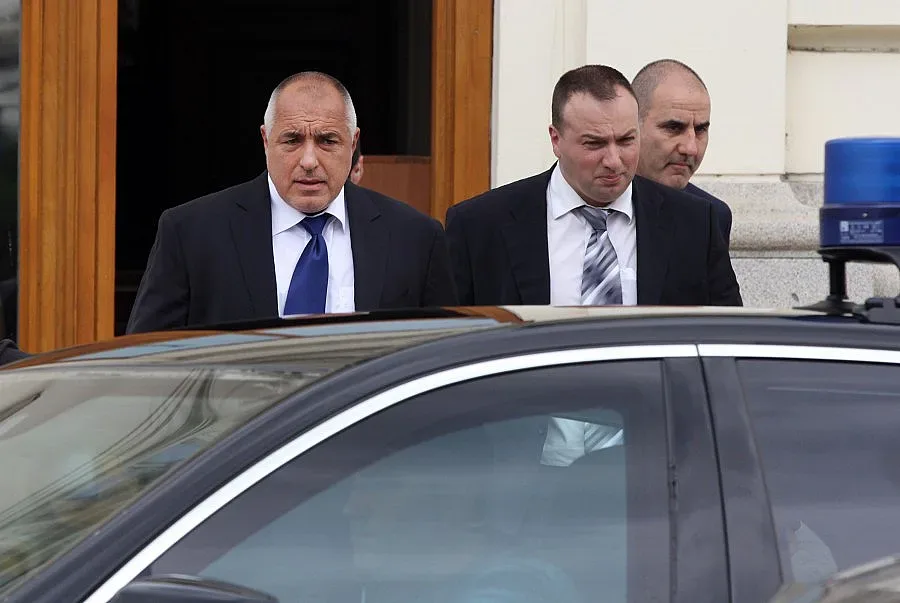 ГЕРБ не дава образованието