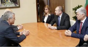 Президентът: Хасково преживя синдрома "Чернобил"