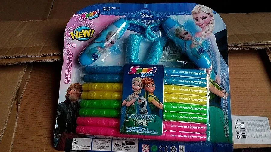 Митничари заловиха 16 000 детски играчки