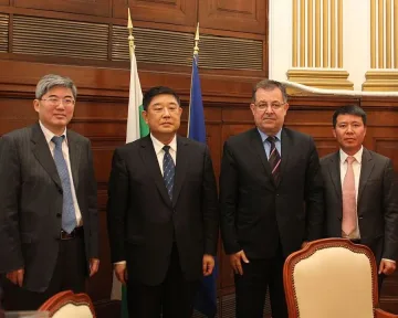 Изнасяме тютюн и череши за Китай