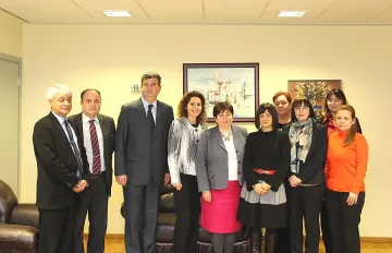 Пускат ретро влакове