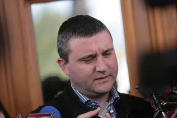 Горанов: Предложението на БСП не е работа на парламента