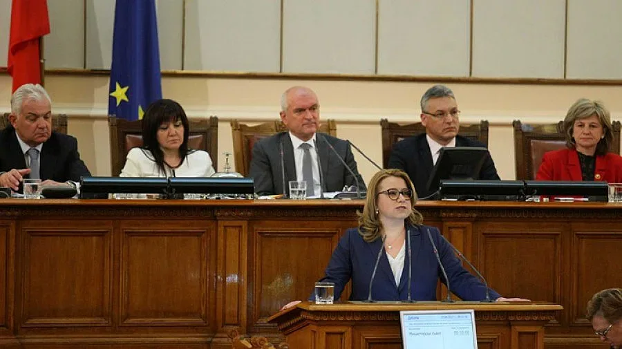 Председателството успя да обедини депутатите