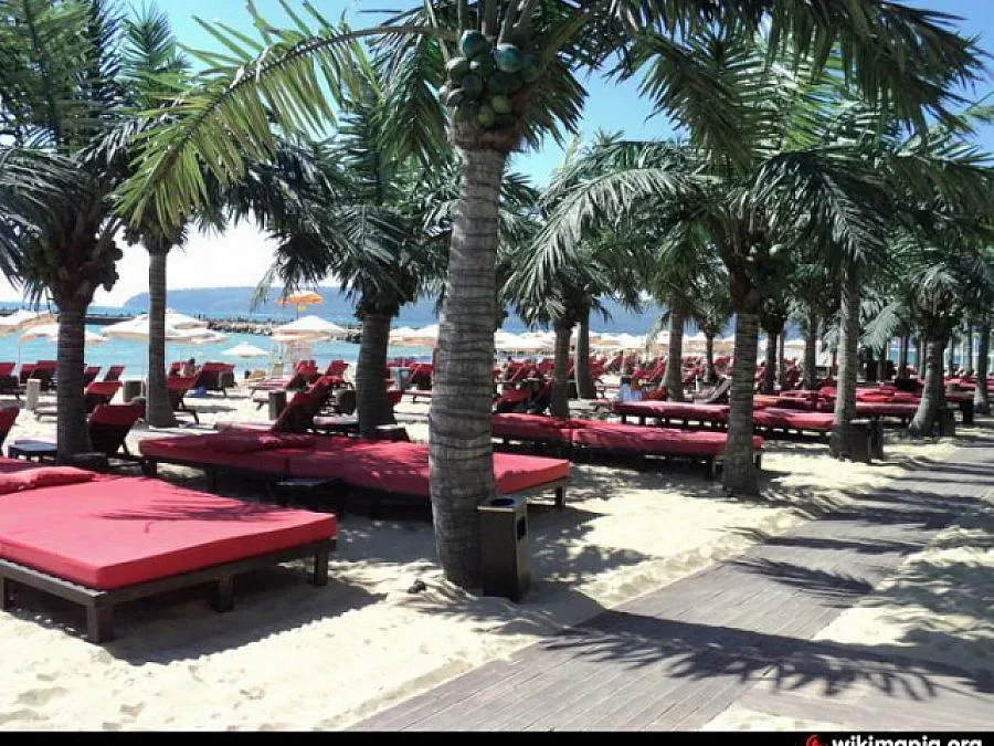 Правят безплатен паркинг до плажа на Варна