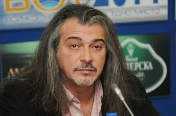 Халваджиян: Защо Слави си стои в bTV?